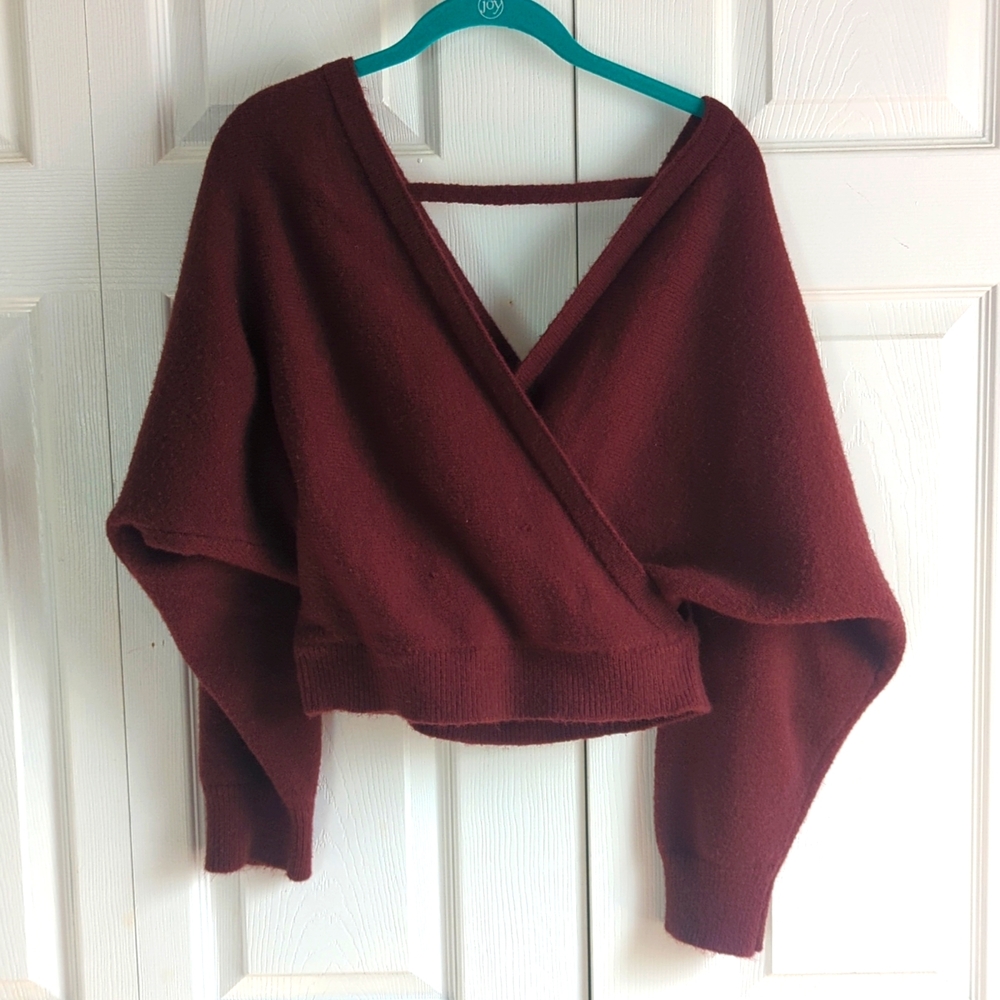 Maroon V Neck Cropped Sweater